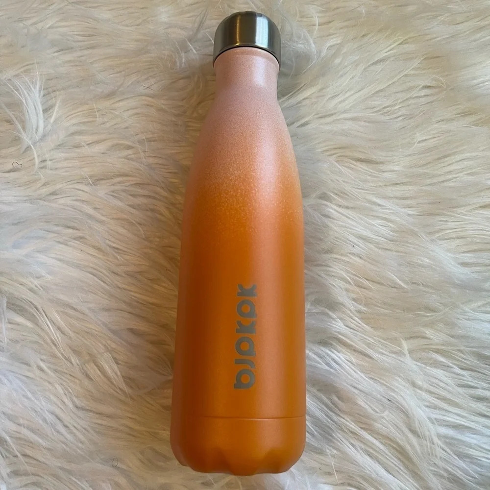 New! Orange insulated water bottle